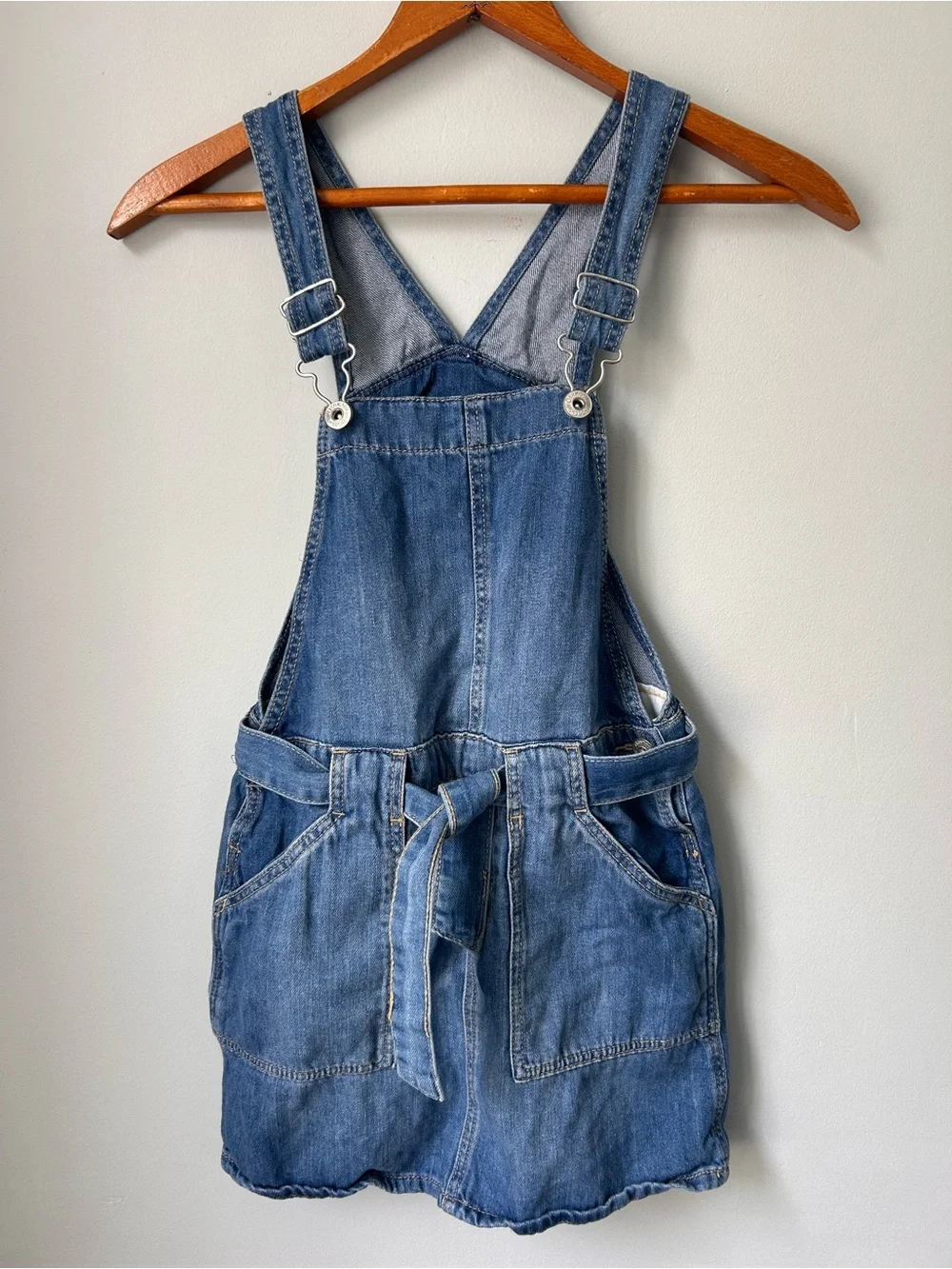 OshKosh B'gosh Little Girls Knit Denim skirt Belt Tie Front Girls Size 8/8A